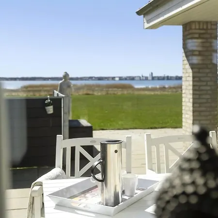 Thyra - 50m To The Inlet By Interhome Nyaraló