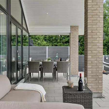 Thyra - 50m To The Fjord By Interhome 펜션