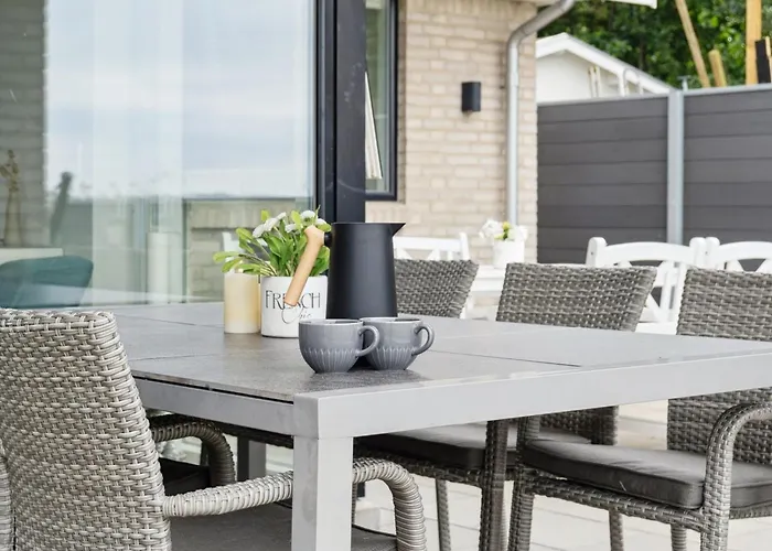 Thyra - 50m To The Fjord By Interhome